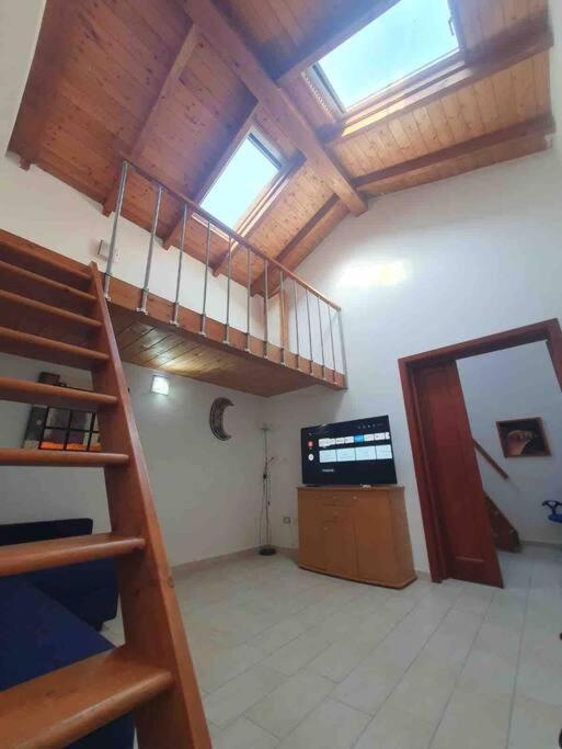 Stylish Loft Trivano Cagliari 2 Beds/2 Bath Luaran gambar