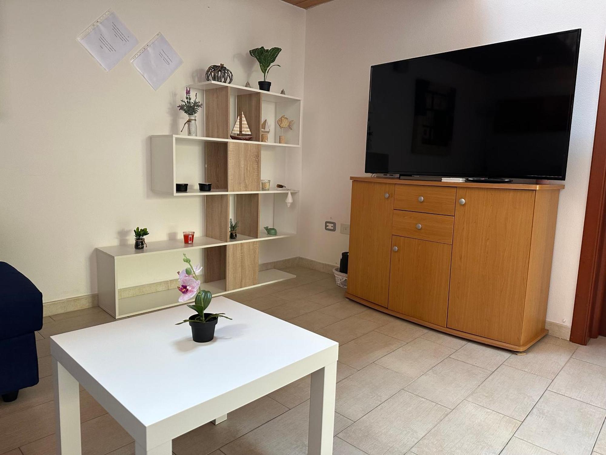 Stylish Loft Trivano Cagliari 2 Beds/2 Bath Luaran gambar